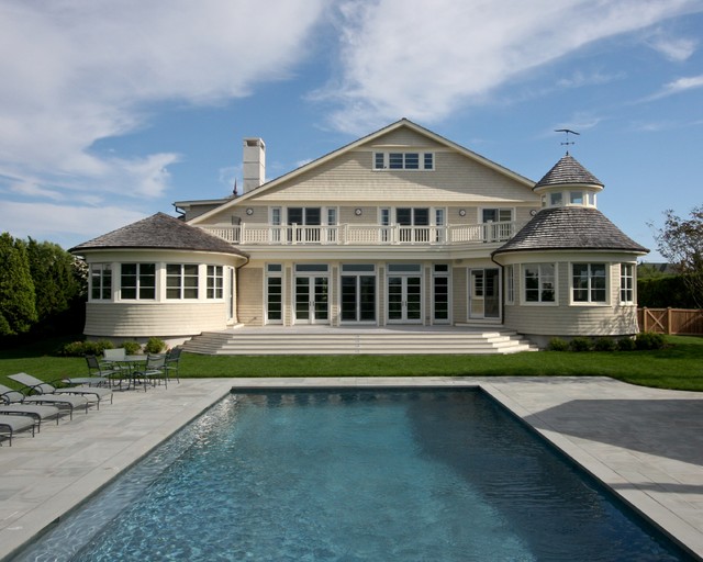 Шикарная фотография интерьера внешнего вида дома с бассейном